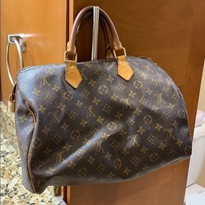 Louis Vuitton AUTHENTIC speedy 30